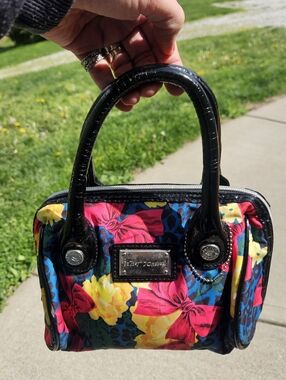 Betsy Johnson | Floral and Bow Print Mini Hand Purse 8 x 6.5
